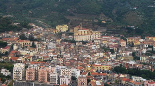 Patti. Operazione Piramide. Spaccio davanti le scuole, 6 arresti. A breve conferenza per dettagli