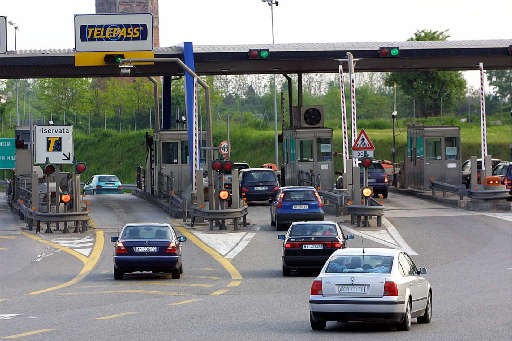 Autostrada A20, lavori cavalcavia ferroviario “Barcellona”. Modifiche a viabilità