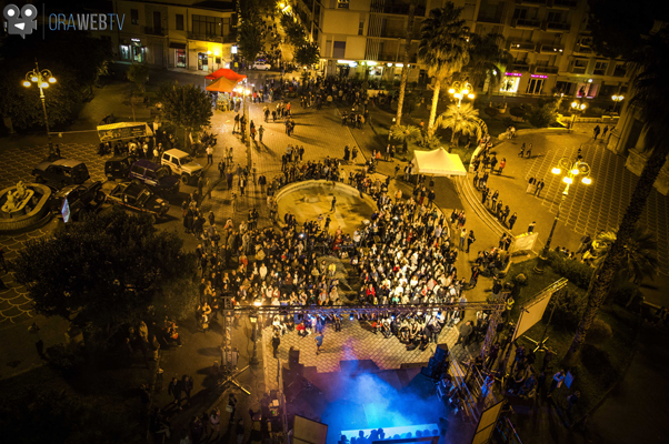 Barcellona. Luci, Colori e Protagonisti di “Ma la Notte….Si!” a Piazza Duomo [Il FotoRacconto]