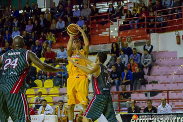 Basket. Match-salvezza, Barcellona vs Biella. Bartocci e Migliori in coro: “Gara fondamentale, necessario il sostegno della gente”