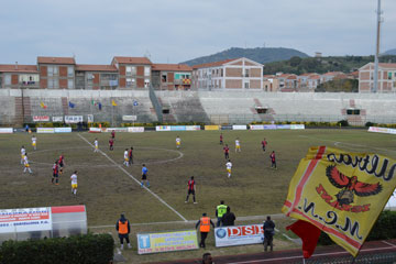 Calcio. Il derby è dell’Igea Virtus, battuto il Milazzo. I giallorossi volano in vetta sempre più solitari