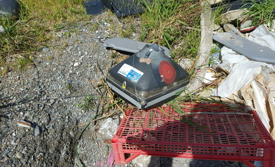 Legambiente del Longano. Discarica a cielo aperto lungo il Torrente Patrì. “Chiudere accessi per evitare smaltimento incontrollato e abusivo di inerti e materiali vari”