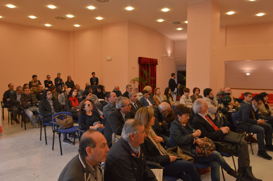 Teatro Mandanici. Incontro tra il direttore artistico Maifredi e associazione e operatori del territorio: ‘Buona la Prima’