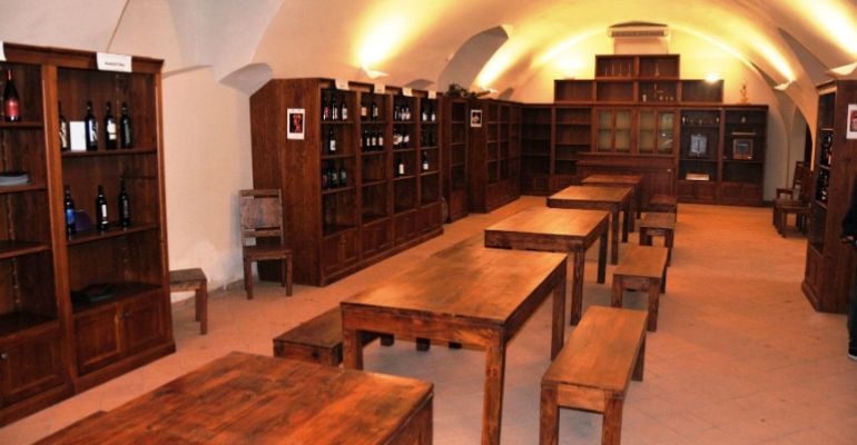 “Enografia dell’Italia e del Mondo”, all’Enoteca provinciale in programma il sesto appuntamento