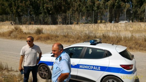 Furnari. Miasmi e percolato dalla discarica di Mazzarrà, il sindaco Crimi presenta esposto