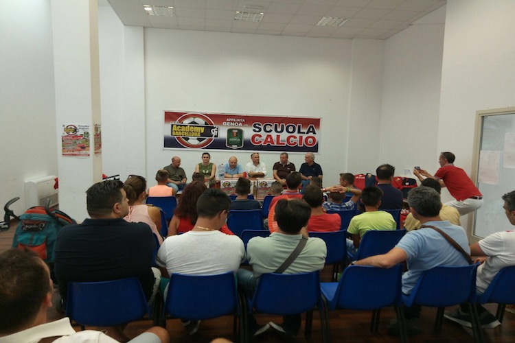 Calcio giovanile. Academy Barcellona, entusiasmo alla presentazione