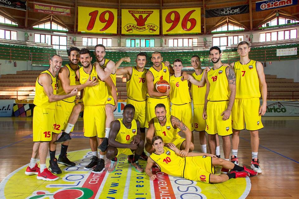 Basket. Conferenza per bilancio girone d’andata e brindisi natalizio