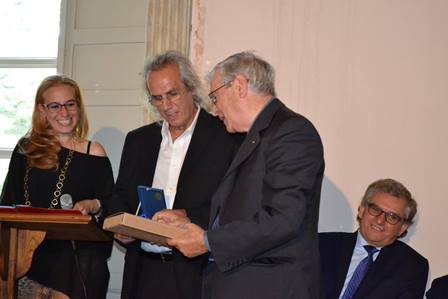 Il Direttore del Museo Epicentro Nino Abbate ha ricevuto il Premio “Francesco Carbone Experimenta 2017”