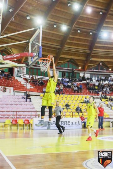 Basket. Verso Barcellona-Battipaglia, Brunetti suona la carica: “Insieme al popolo barcellonese per rincorrere un sogno”