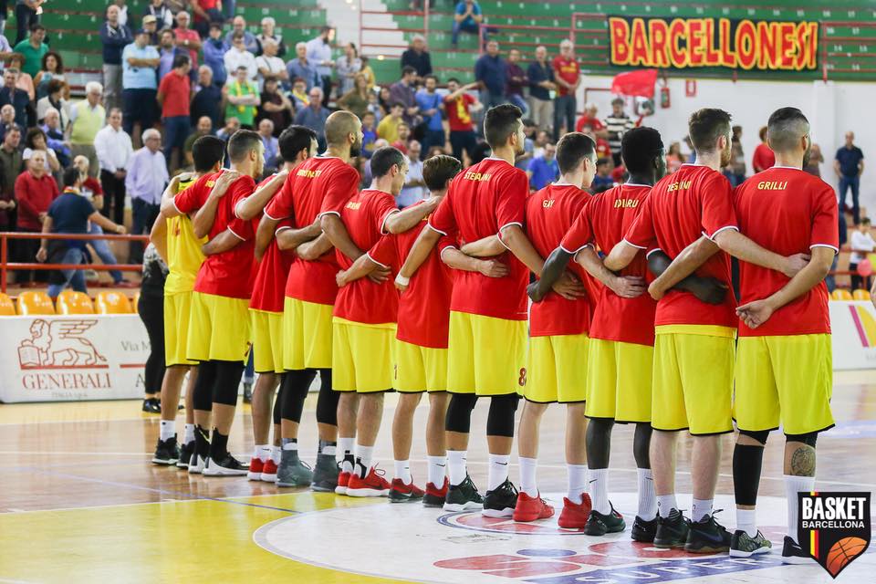 Basket. Barcellona finale al cardiopalma, i giallorossi superano un’agguerrita Battipaglia