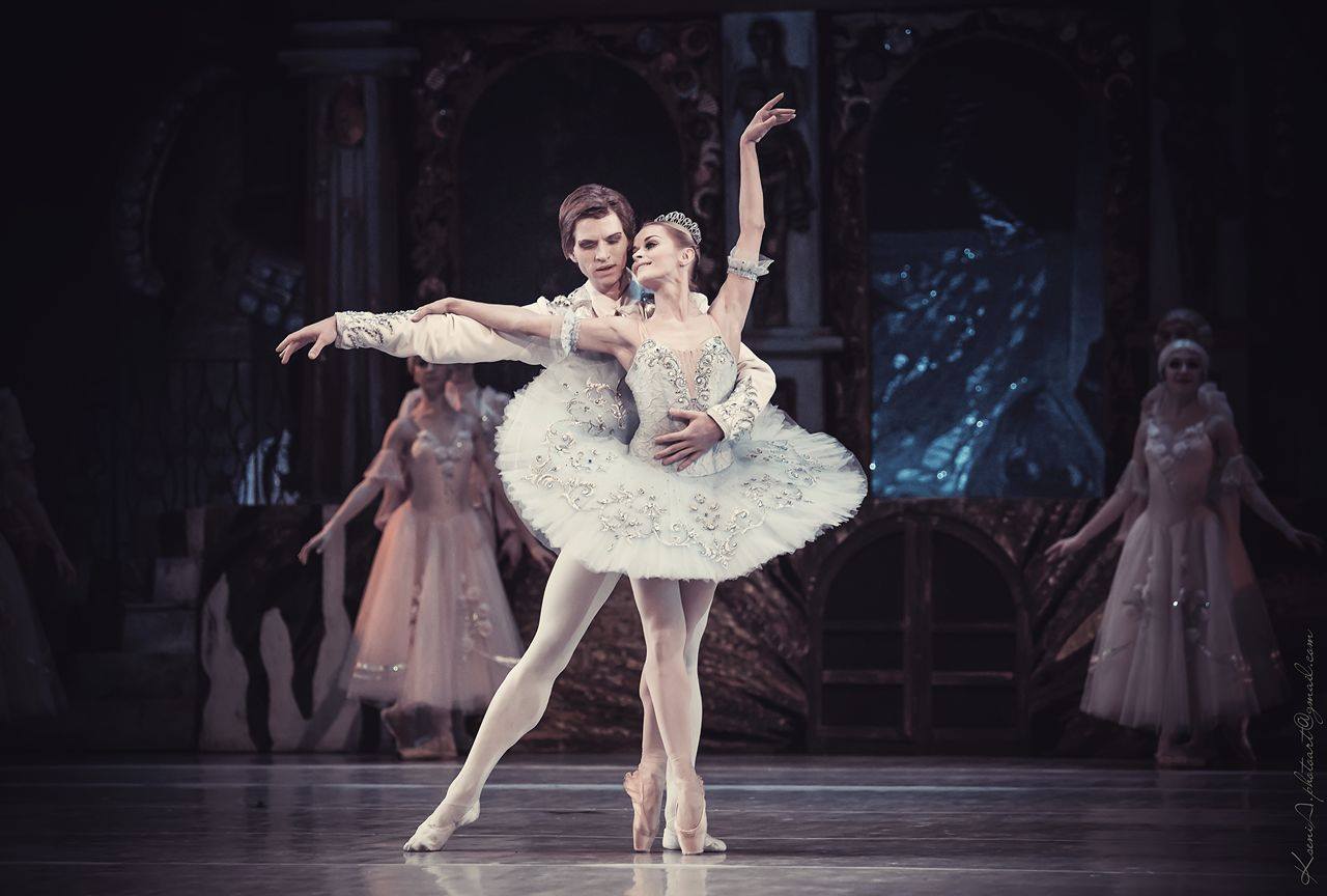 Al Teatro Mandanici, stasera di scena “Lo Schiaccianoci” del balletto di San Pietroburgo