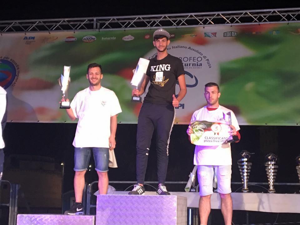 Barcellona PG. Il talento della Pizza Free Style Giuseppe Maggio è Campione italiano: “Adesso il campionato mondiale a Parma”