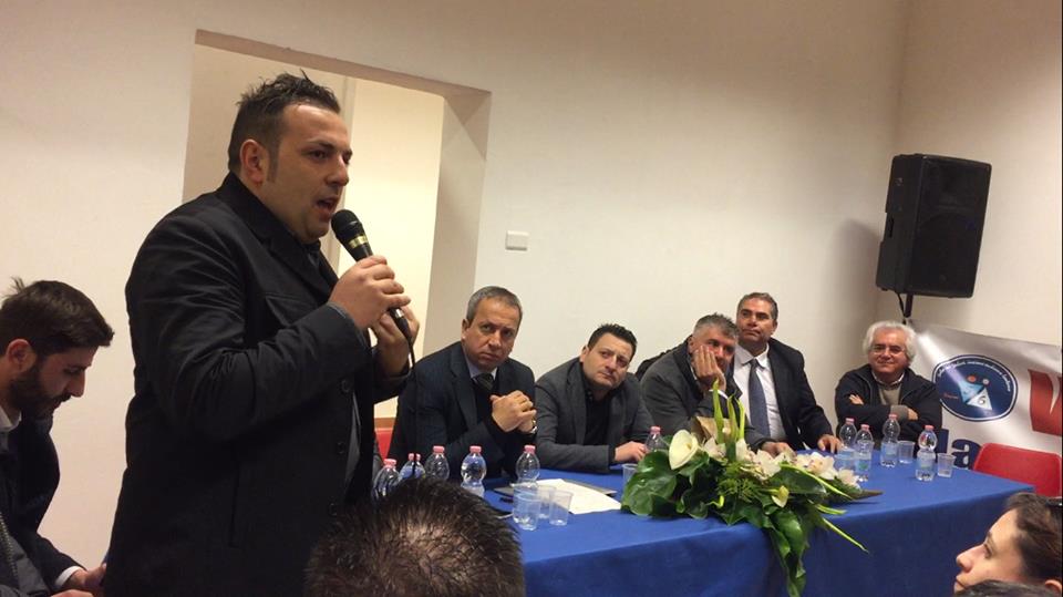 Furnari. Partecipata assemblea pubblica su emergenza discarica, l’appello accorato: “Bonifica e messa in sicurezza”