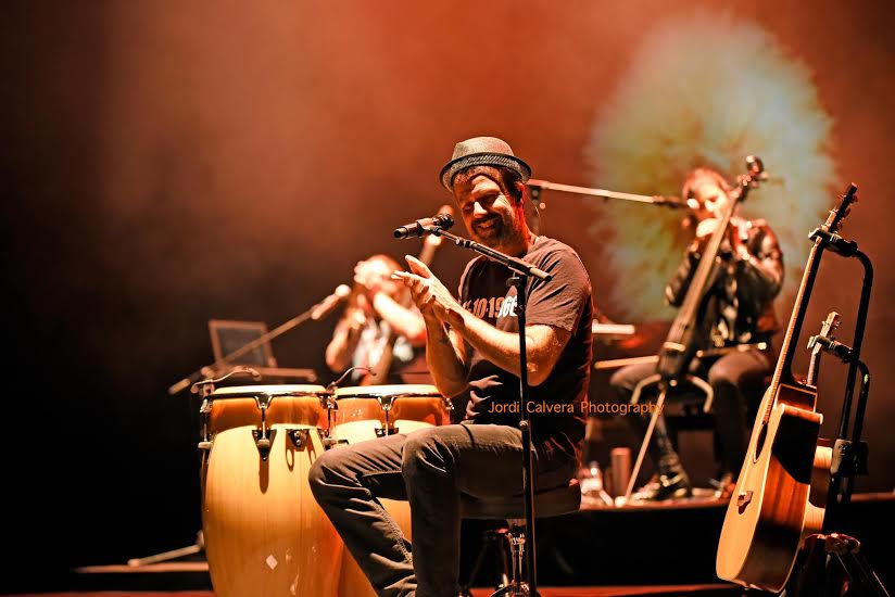 Teatro Mandanici, i saluti di Jarabe de Palo al pubblico siciliano