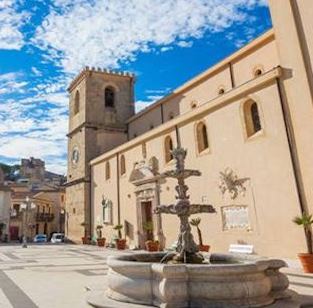 Castroreale in lizza per il titolo di “Borgo dei Borghi 2018”, entra nel vivo la sfida con i 19 borghi italiani: “Si può votare fino al 18 marzo”