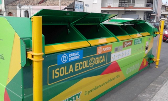 Barcellona PG. Arriva l’Isola Ecologica Mobile, per una differenziata responsabile. Le prime reazioni dei cittadini
