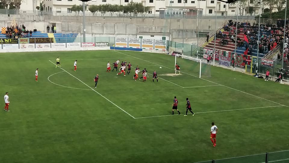 Calcio-Serie D. Igea Virtus sconfitta a testa alta con la Vibonese