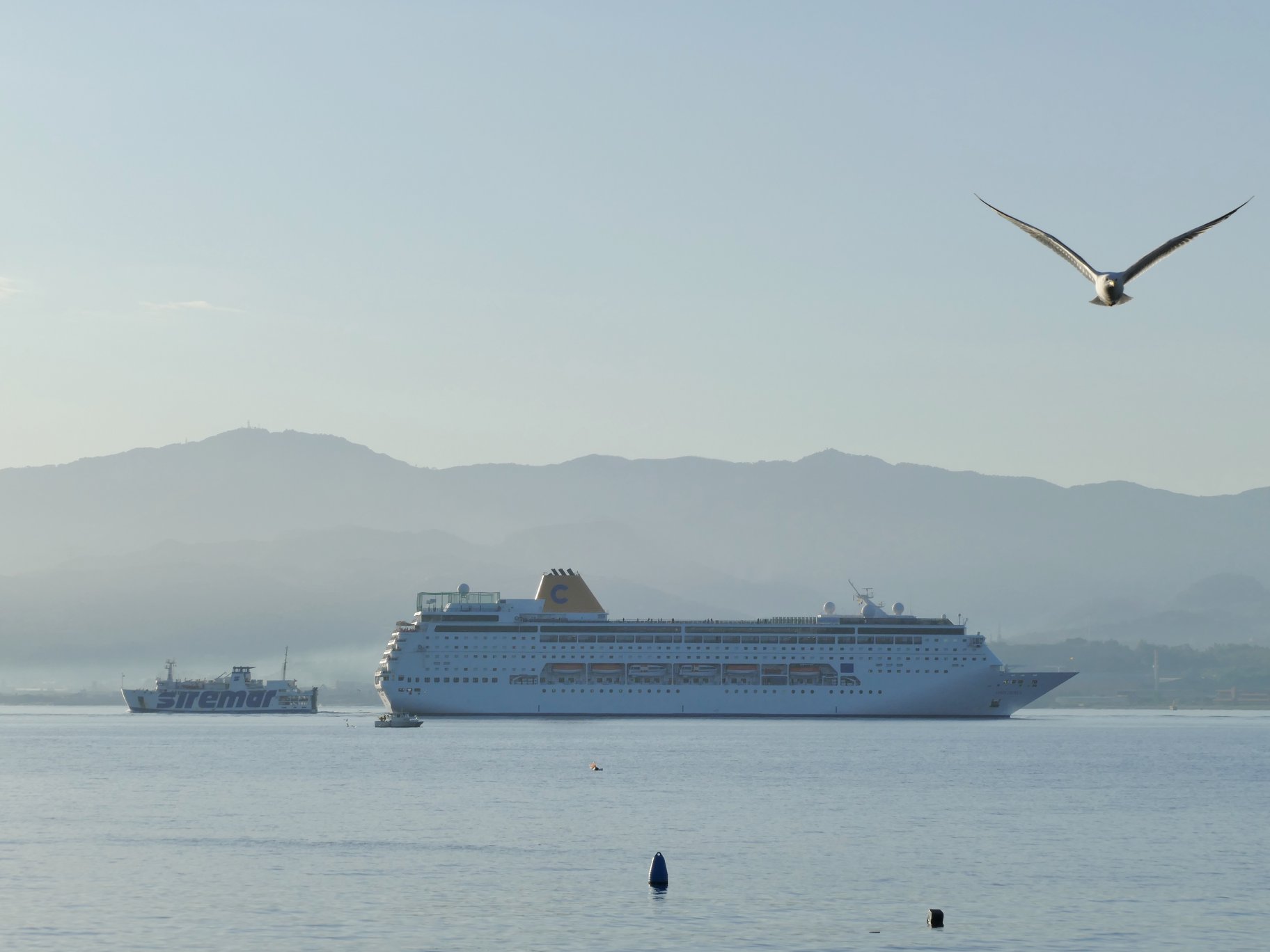 Milazzo. I crocieristi della “Neoriviera” di “Costa Crociere” entusiasti della città del Capo