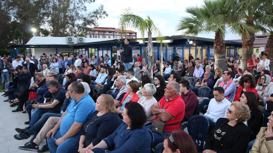 Elezioni a Terme Vigliatore. Presentazione di ‘Volare Alto’ tra partecipazione e entusiasmo: “Il Cuore del Paese tra Passato, Presente e Futuro. #NoiSiamoProntissimi..”