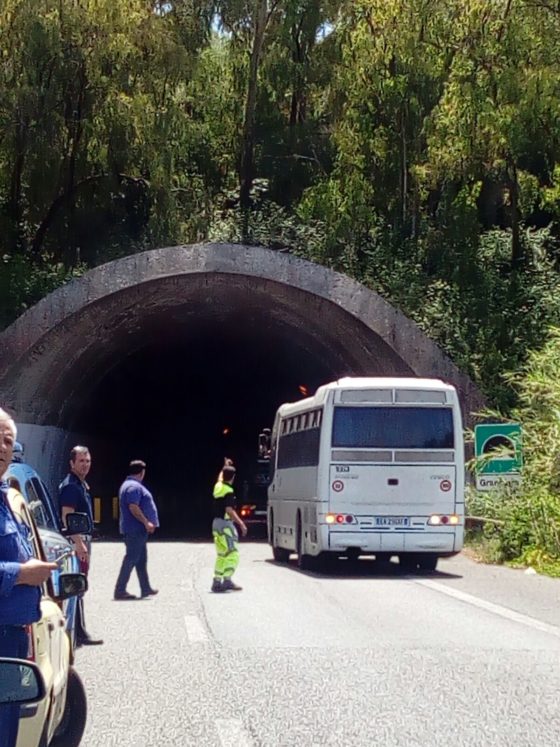 Autostrada A20, sindaco Materia e gruppo #NociSiamo: “Troppi incidenti, serve riflessione per interventi urgenti CAS”