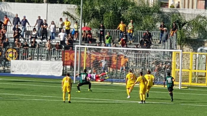 Calcio. Igea Virtus, sconfitta beffarda al 94′ con la Palmese