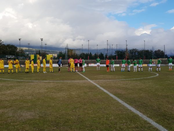 Calcio. L’Igea Virtus ritrova il sorriso a Castrovillari con il Rotonda, match-winner Asprilla al 90′. PostGara, Mancuso: “Risultato importante, adesso testa al Locri”