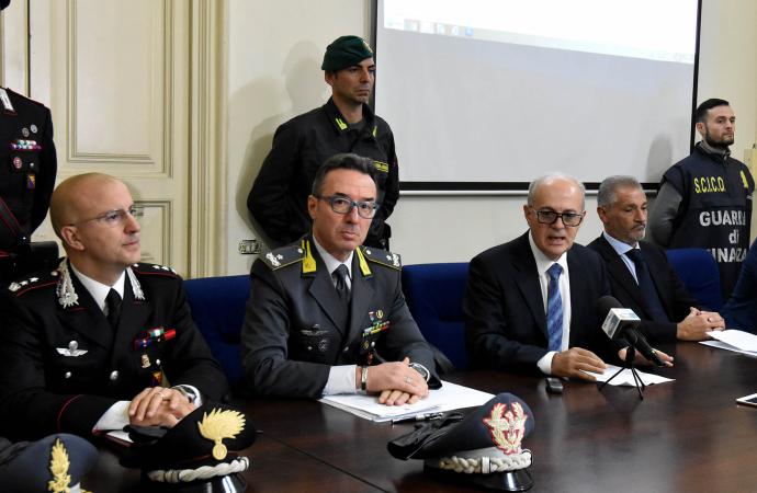 GDF Catania, maxi operazione ‘Isola bella’: 31 arrestati del clan Cappello-Cintorino