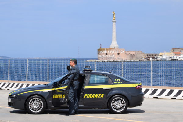 Messina. Guardia di Finanza, scoperta ingente evasione fiscale nel business dei rottami ferrosi