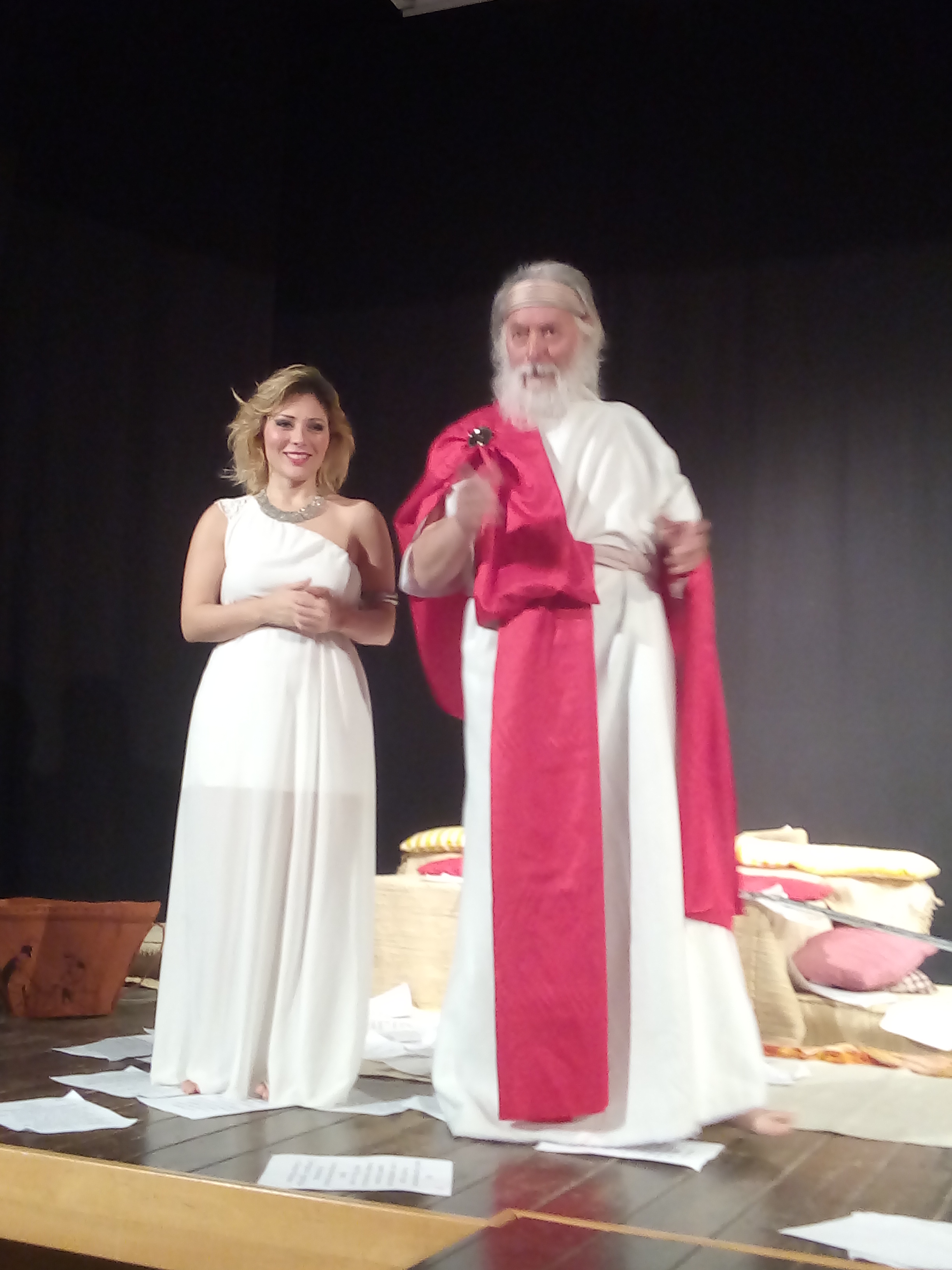 Barcellona PG. Giuseppe Messina, Rosemary Calderone e Laura Paone in scena al Liceo Classico “Valli”