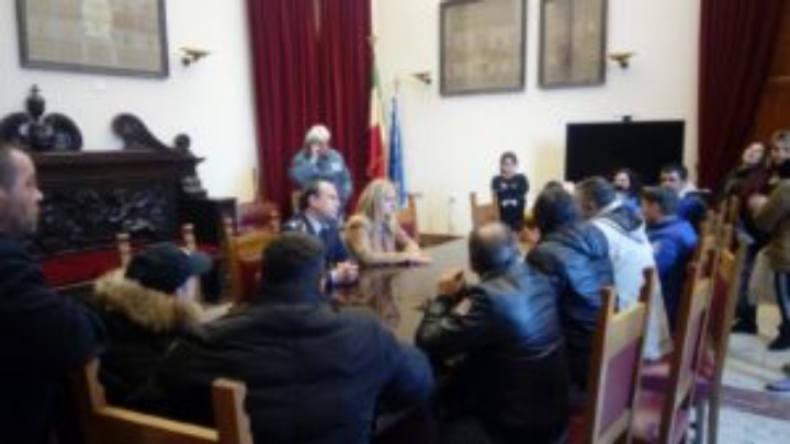 Messina. Accordo raggiunto tra gli ambulanti abusivi e l’amministrazione comunale per il mercato Vascone