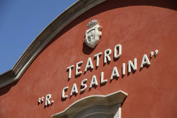 Novara di Sicilia. Intensa primavera al Teatro Casalaina, con Paride Benassai, Gelsomino H e Toti e Totino