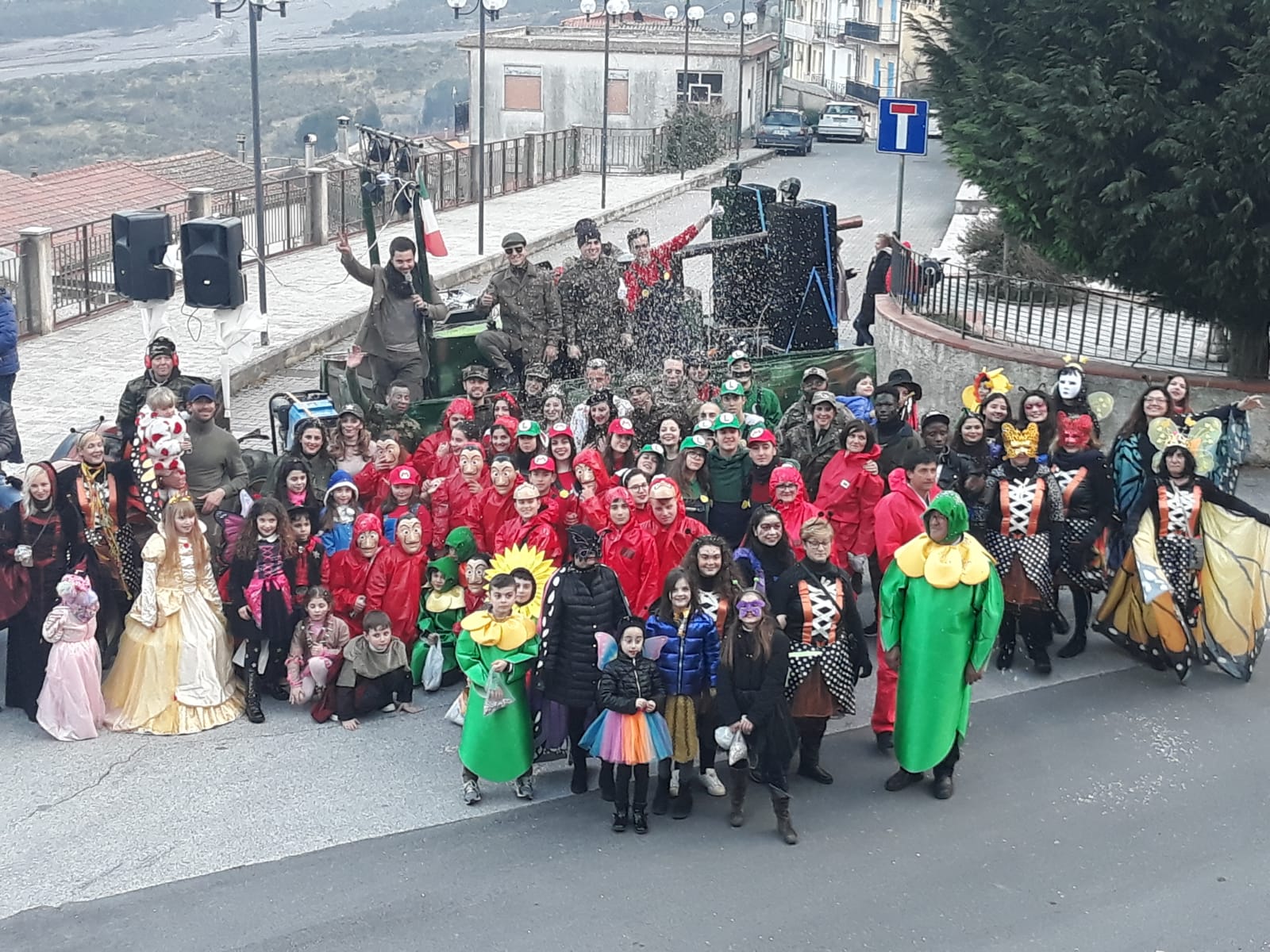 Fondachelli Fantina. Grande partecipazione per il Carnevale tra carri, musica e giochi