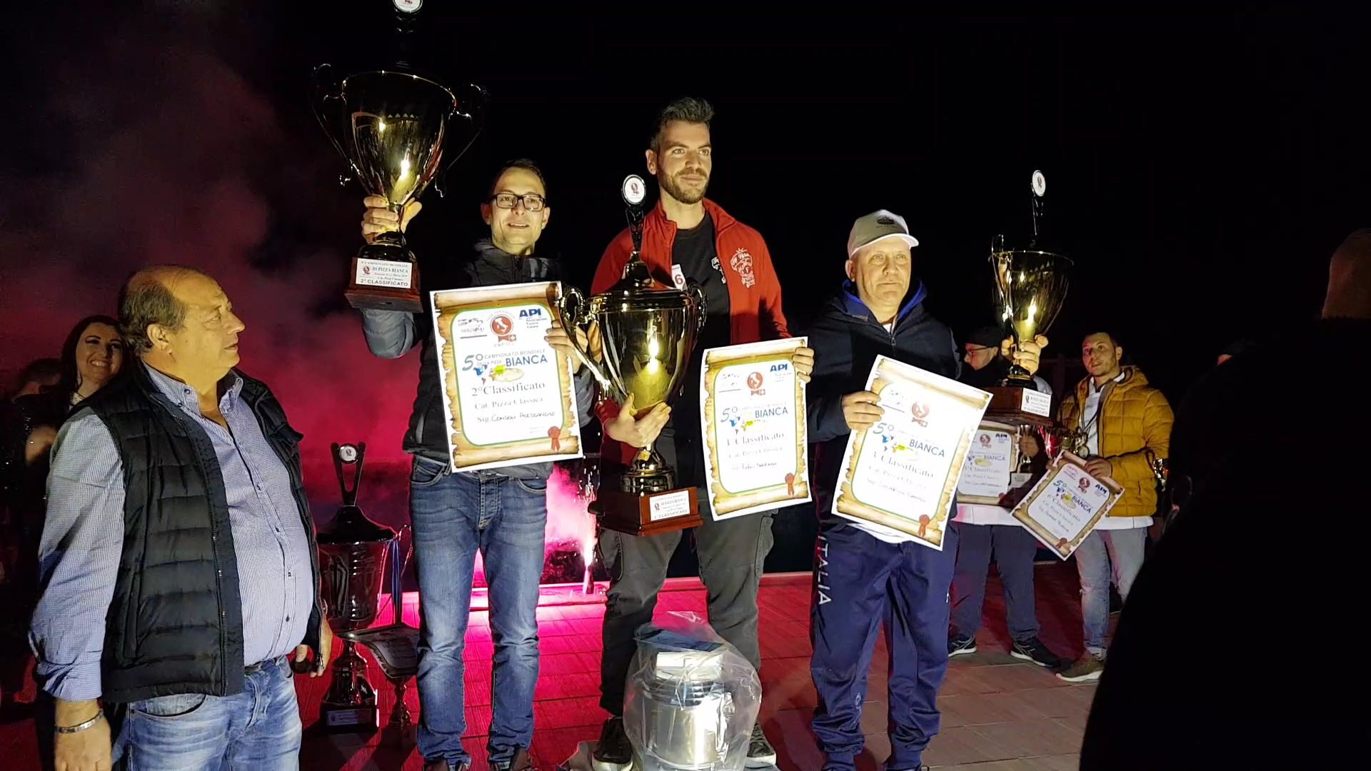 Il barcellonese Alessandro Consoli secondo al “V° Campionato Mondiale della Pizza Bianca” 