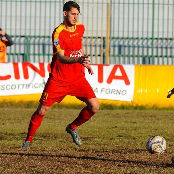 Calcio. Verso Locri – Igea Virtus, il difensore Mancuso: “Andremo per vincere, sempre concentrato per dare il meglio”