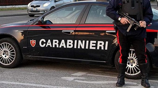 Messina. Arrestato dai Carabinieri mentre tenta di rubare un auto in sosta