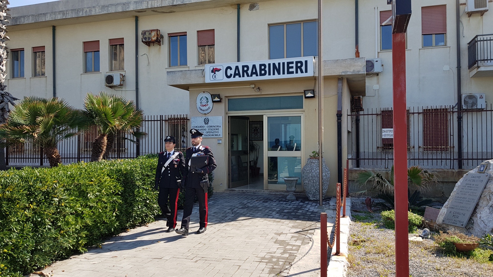 Rocca di Capri Leone. Aggredisce la sua ex compagna, arrestato dai Carabinieri