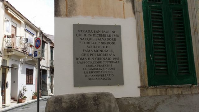 Barcellona PG. Turillo Sindoni ‘artista dimenticato’, lapide in memoria dello scultore del Longano