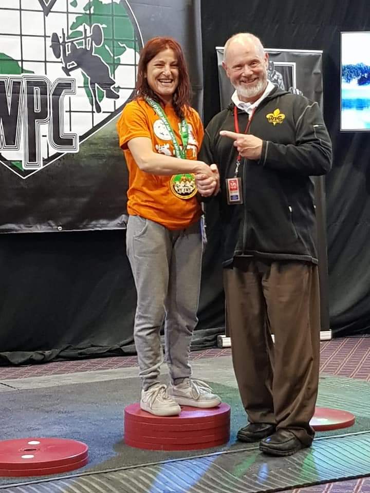 Limerick (Irlanda). Cristina Catalfamo ottiene record mondiale e vince cat. master agli Europei di powerlifting 