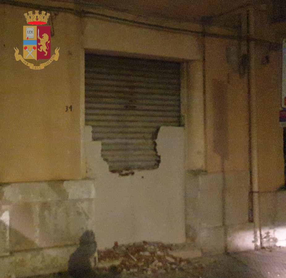 Arrestata in flagranza di reato dalla Polizia di Stato trentottenne per resistenza e lesioni a P.U