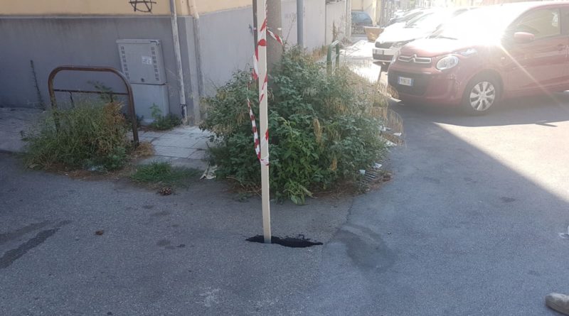 Messina. Voragine in via Brasile: l’allarme dei residenti