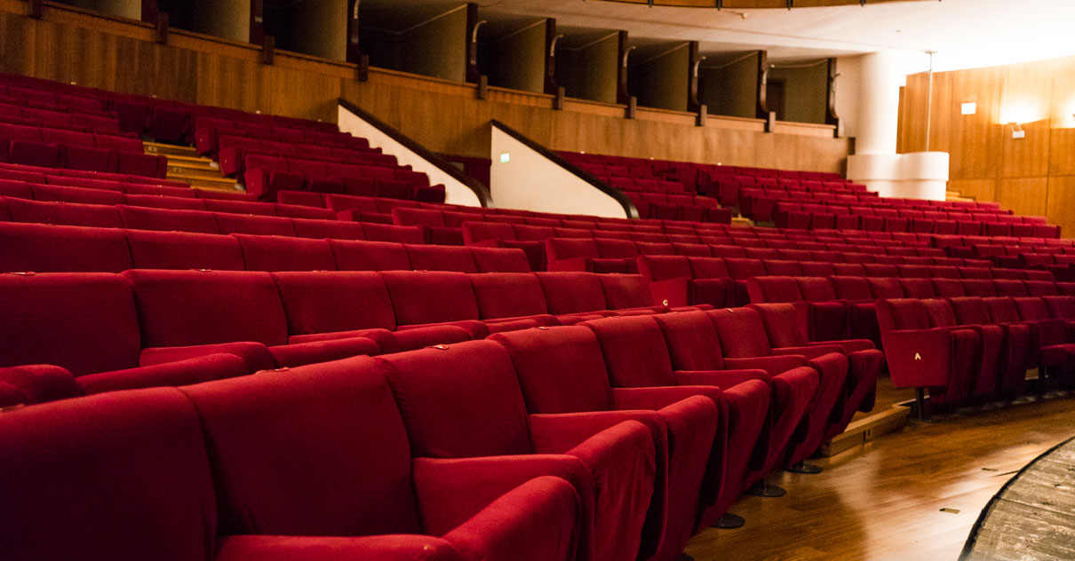 Barcellona PG. Chiusura Teatro Mandanici, verso sostituzione spettacoli e rimborsi biglietti