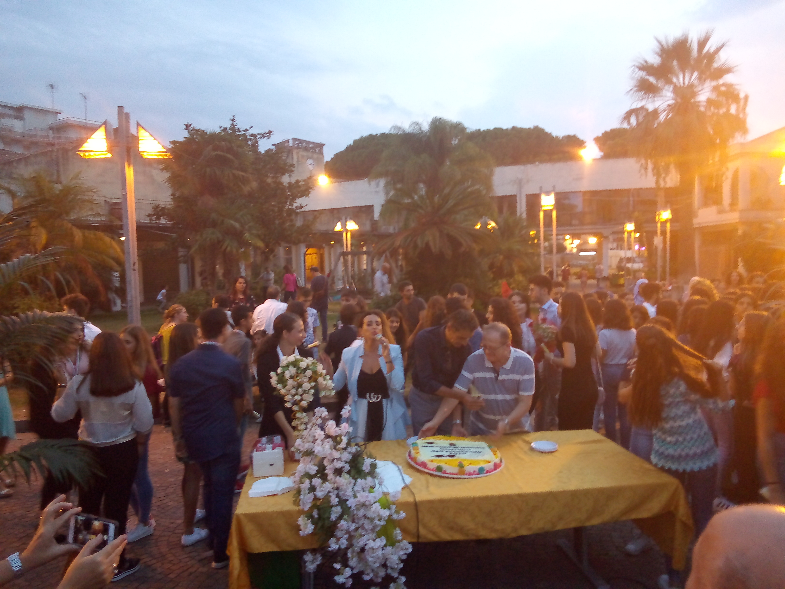 Barcellona PG. Gran folla per gli studenti più bravi premiati ai Giardini Oasi