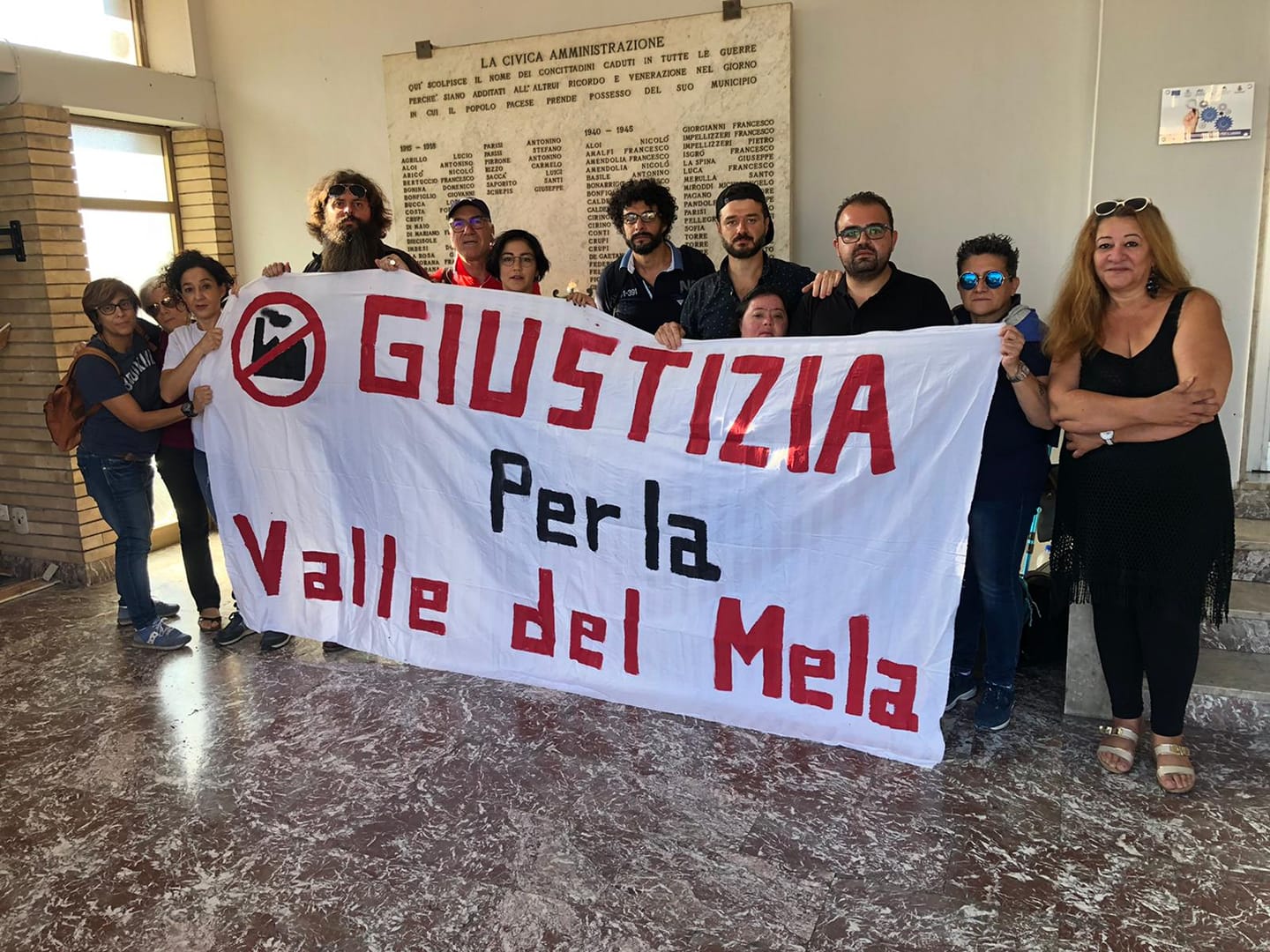 Pace del Mela. Comitato occupa Municipio: “Valle del Mela pronta a tutte le iniziative necessarie”