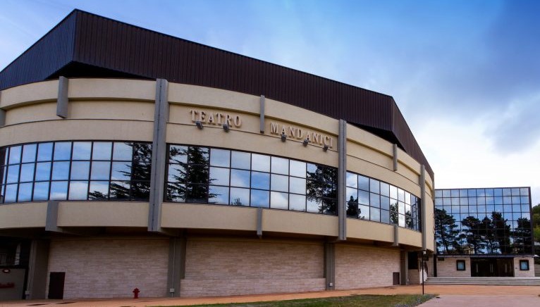 Teatro Mandanici. Aumentano allievi e si riaprono iscrizioni laboratorio multidisciplinare “digitale”