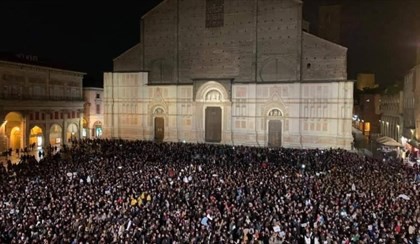 “Le Sardine di Messina”, la carica di 7000 giovani e non solo, al grido: “#MessinaNonSiLega”
