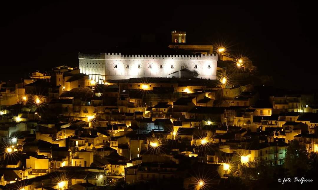 Montalbano Elicona. Al via la XX edizione del Presepe Vivente tra 26, 29 dicembre e 6 gennaio