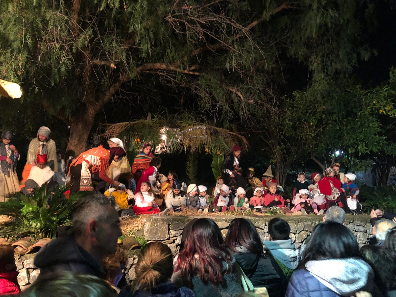 Barcellona PG. I.C. “Balotta”. Il caratteristico Presepe Vivente della Scuola dell’Infanzia nell’Oasi Sant’Eusenzio