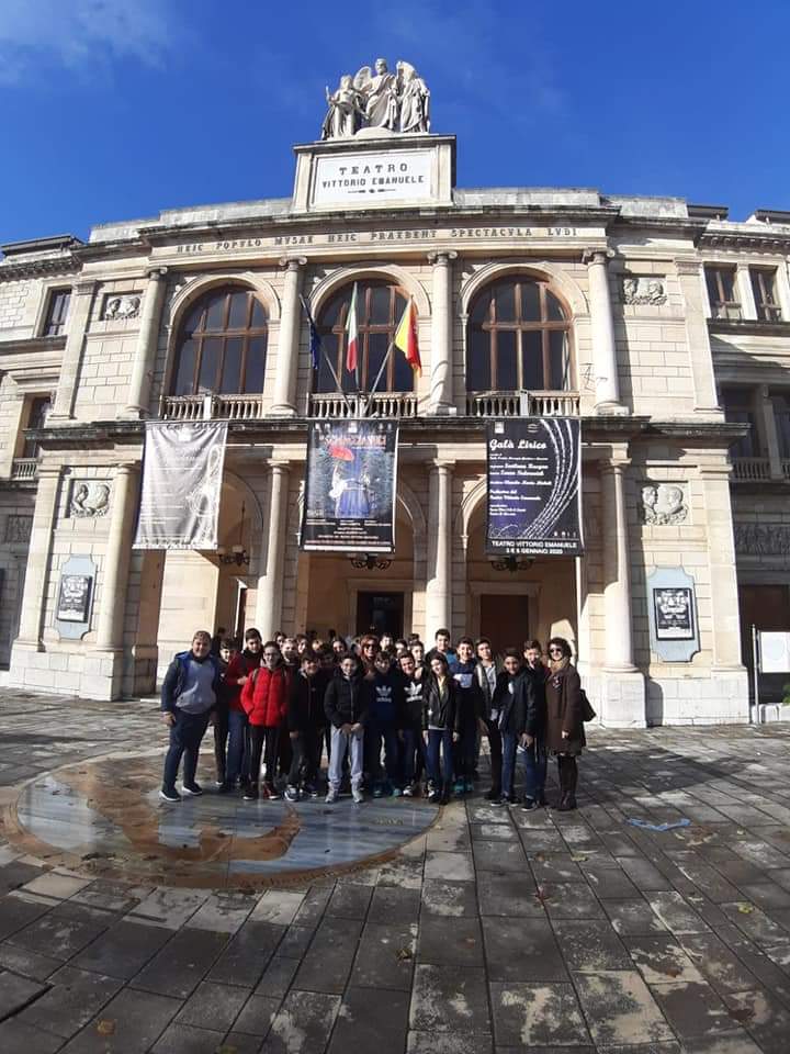 Messina. Prestigioso successo della “Foscolo” che vince il Premio della Critica al “Ciak Scuola Film Fest” 