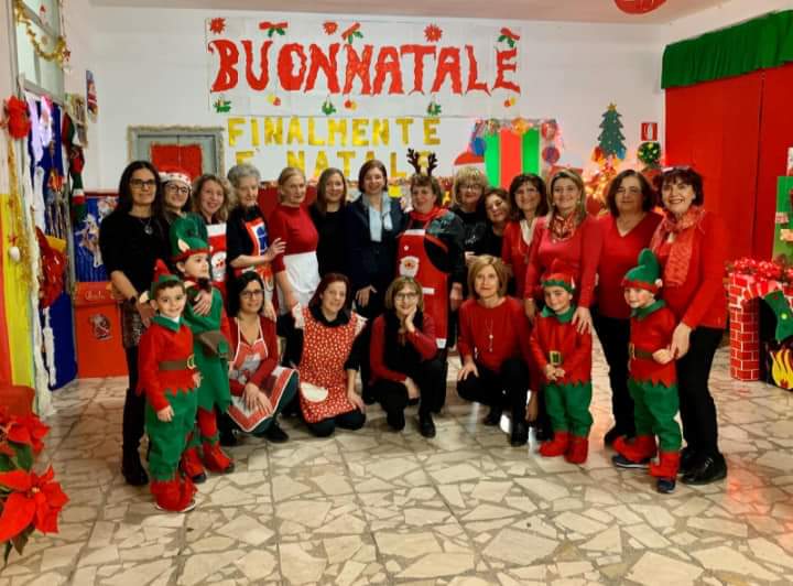 Barcellona PG. “La Casa di Babbo Natale” progetto delle Scuole dell’Infanzia del Comprensivo “Foscolo”