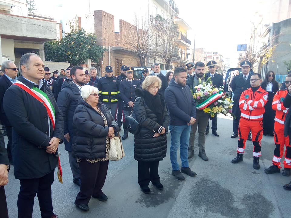 Barcellona PG. Cerimonia a 27 anni dal delitto Beppe Alfano. Prefetto Librizzi: “Sacrificato per dare voce alla nostra libertà”